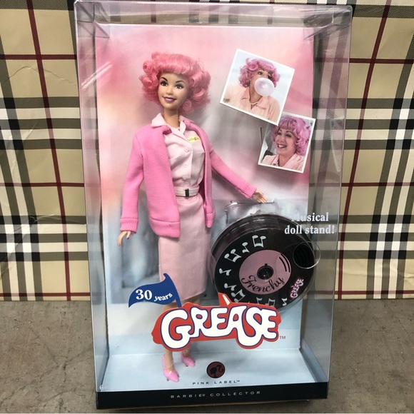 Barbie Grease 30 years Frenchy Dance Off Musical stand - Picture 3 of 16